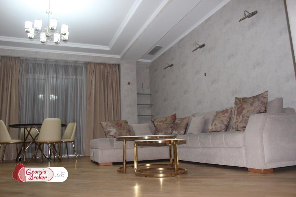 იყიდება ახალი გარემონტებული 2 ოთახიანი ბინა